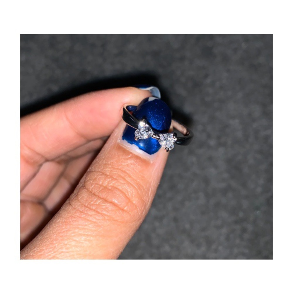 Silver bow ring